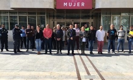 El Ayuntamiento de San Javier celebra un minuto de silencio en el aniversario de los atentados terroristas del 11M