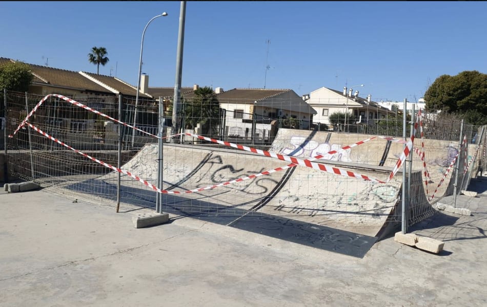 Pistas de skate del Parque Almansa, San Javier cerradas por deterioro