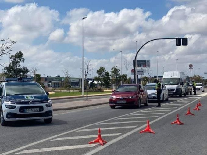 San Pedro del Pinatar cierra todas sus entradas a su municipio