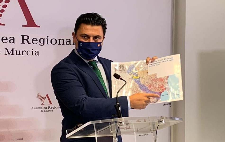 El alcalde de San Javier ofrece financiación municipal para la construcción de los diques de contención en la rambla de Cobatillas