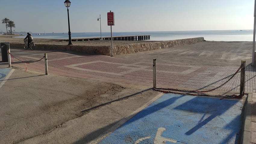 El Ayuntamiento habilita temporalmente el canal de acceso para embarcaciones de La Rambla con el fin de facilitar a los propietarios su retirada las zonas de fondeo no regularizadas