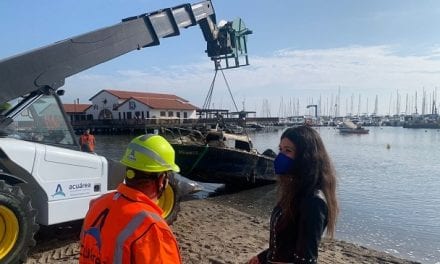 Retirados 6 embarcaciones varadas o hundidas en aguas de Los Alcázares