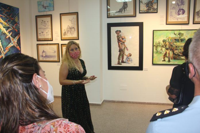 El lado más humano del ejército en la exposición monográfica “Aire, tierra y mar” en San Pedro del Pinatar