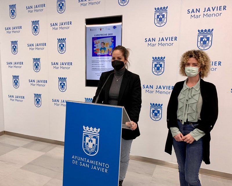 El servicio gratuito de ludotecas para niños de 3 a 12 años del ayuntamiento de San Javier se amplía hasta las 150 plazas