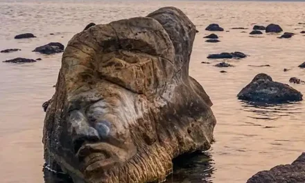 El misterio del fauno tallado en la Manga del Mar Menor