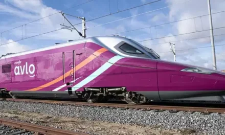 Los primeros trenes AVE low cost desde Murcia a Segovia, Valladolid y Burgos